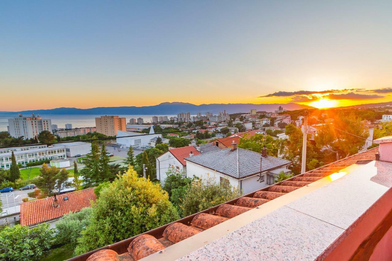 Apartment Lena Rijeka Exterior photo